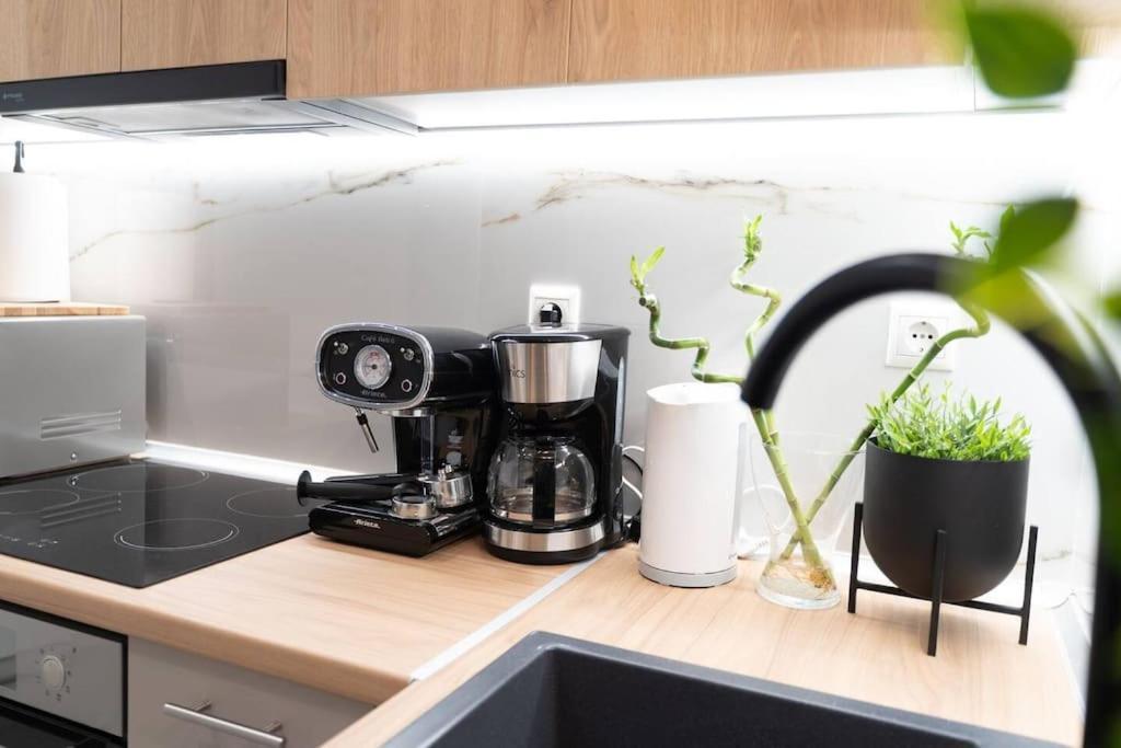 Piraeus Cozy Apartment For 4 Persons エクステリア 写真