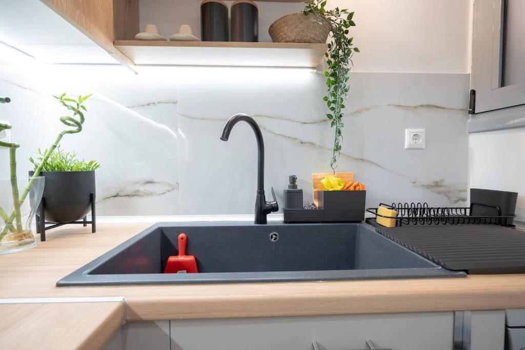 Piraeus Cozy Apartment For 4 Persons エクステリア 写真