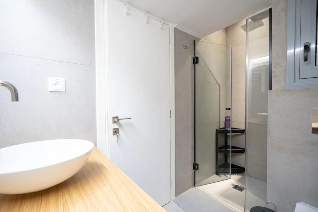 Piraeus Cozy Apartment For 4 Persons エクステリア 写真